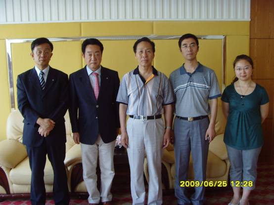 2009年，日本北陆大学与我院合作交流